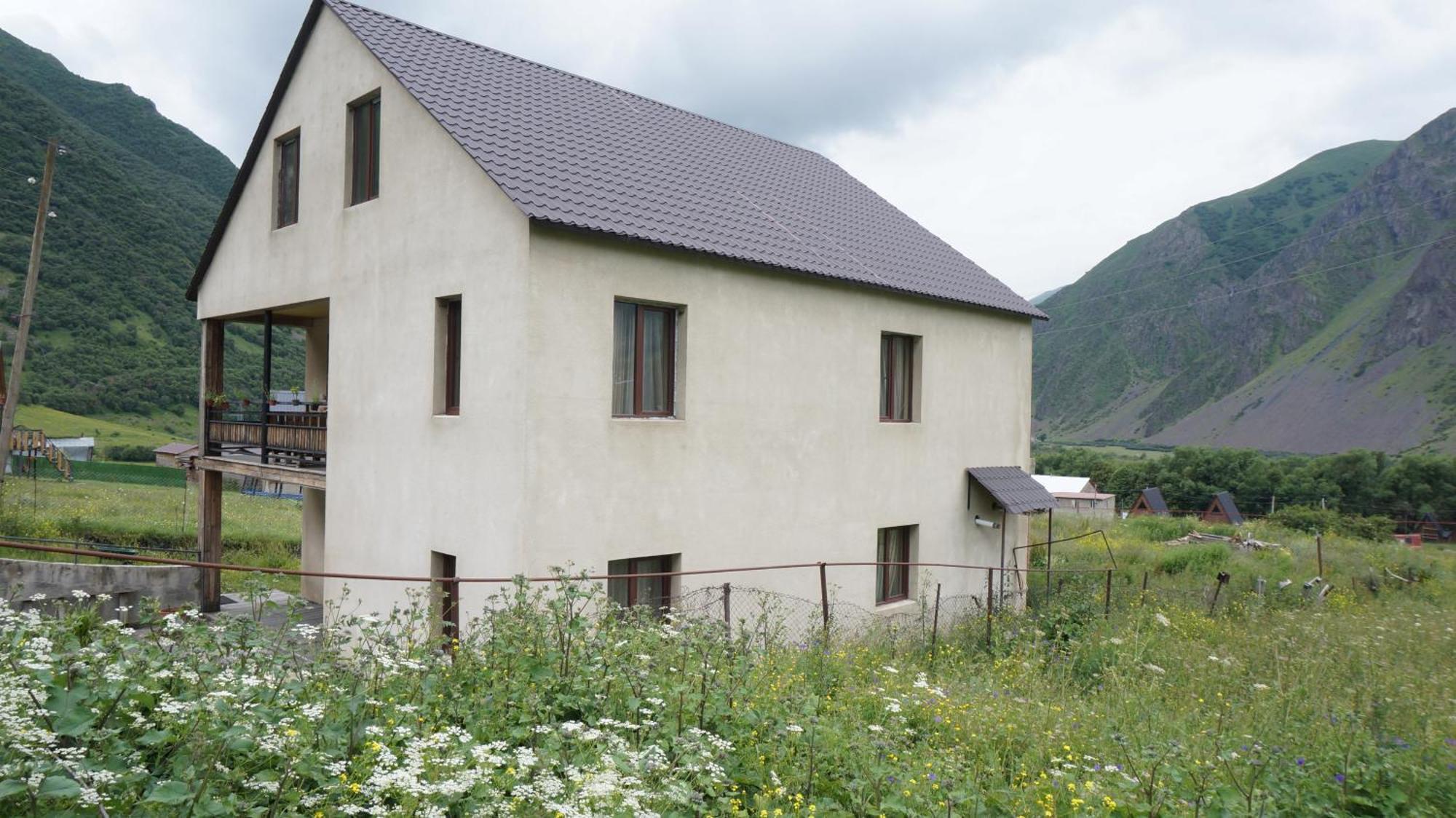 מלון Arte In Kazbegi מראה חיצוני תמונה