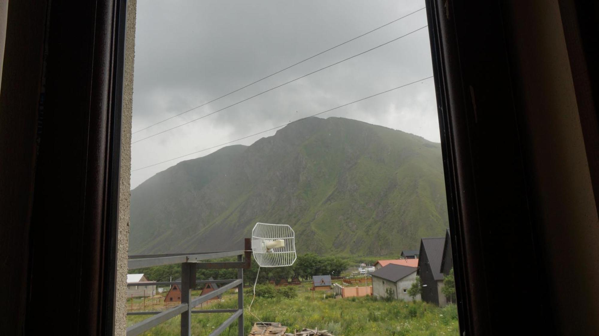 מלון Arte In Kazbegi מראה חיצוני תמונה