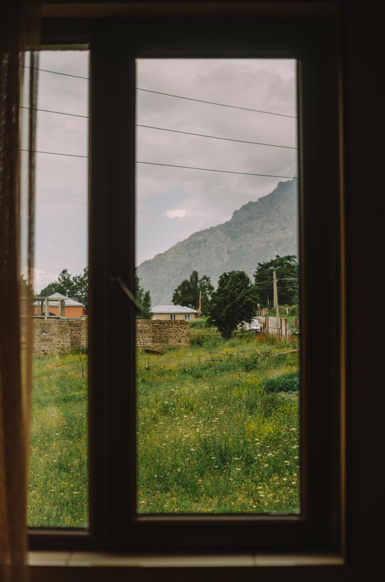מלון Arte In Kazbegi מראה חיצוני תמונה