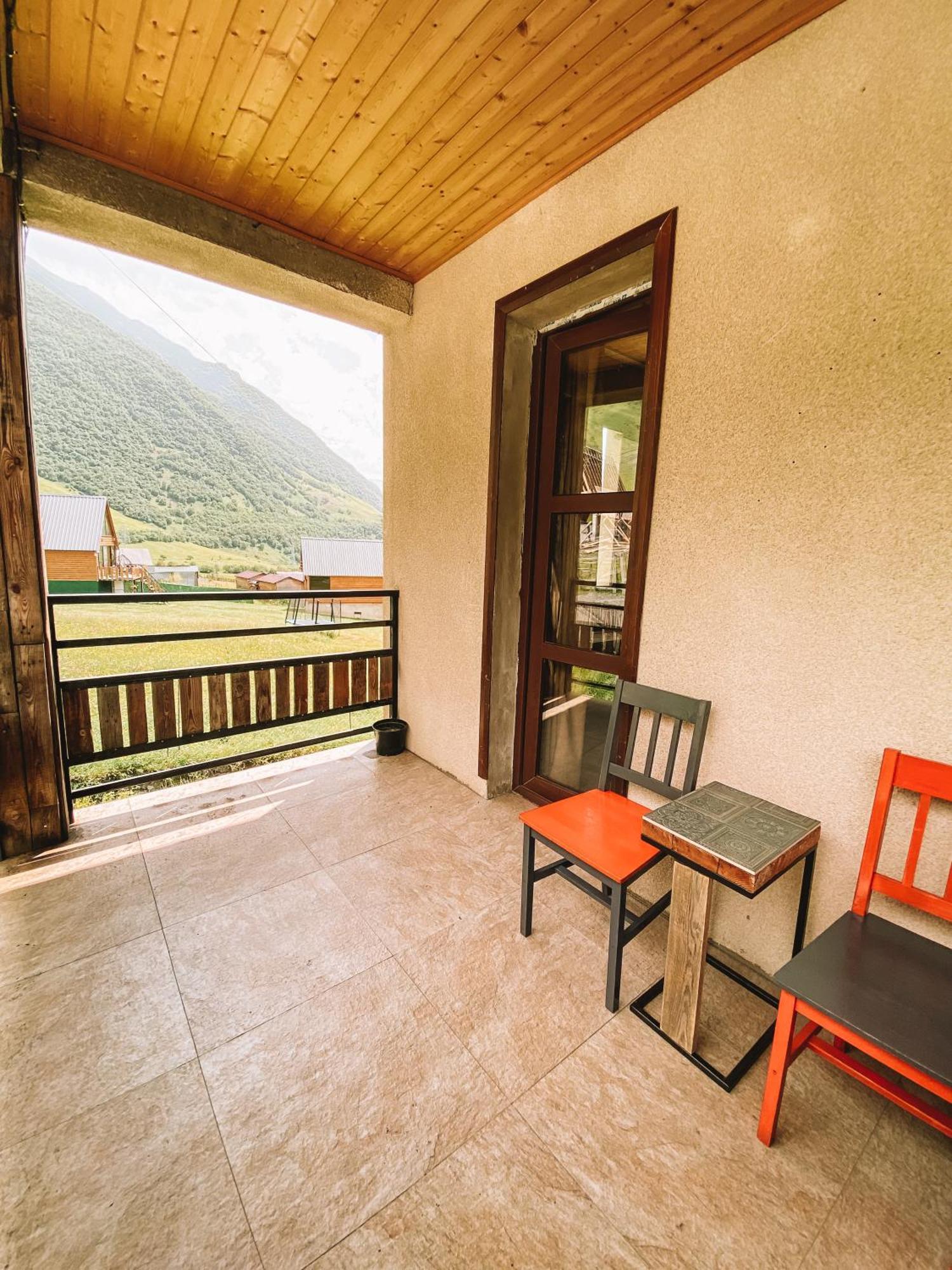 מלון Arte In Kazbegi מראה חיצוני תמונה