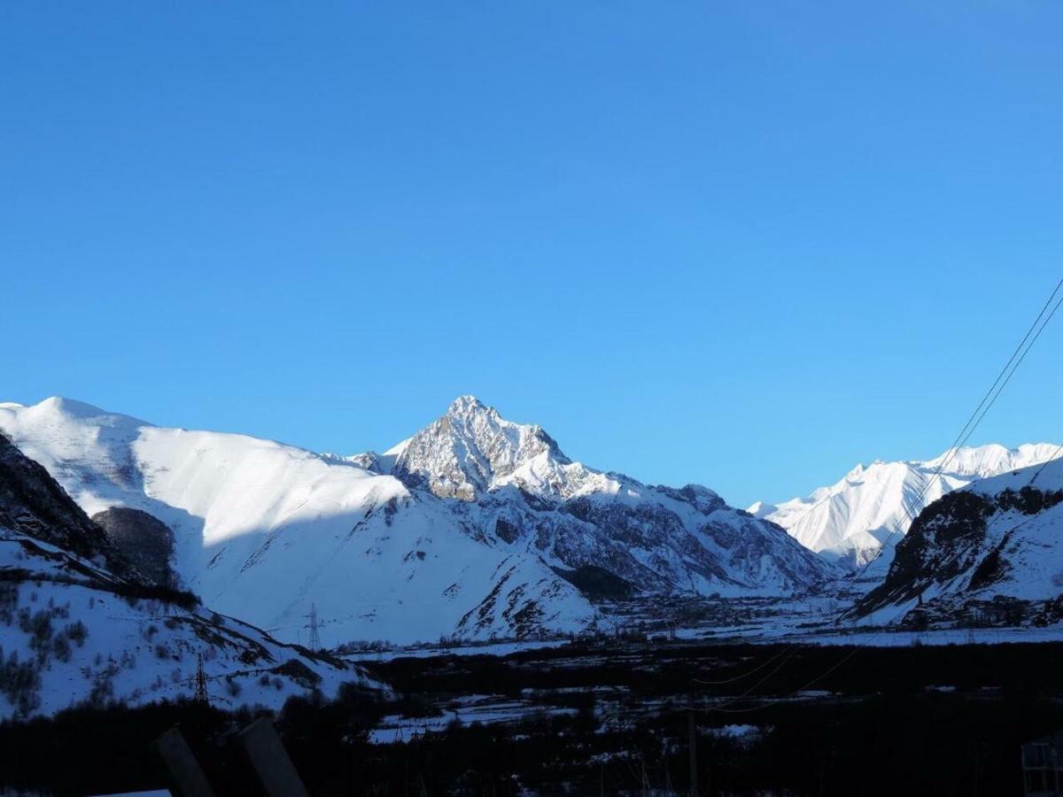 מלון Arte In Kazbegi מראה חיצוני תמונה