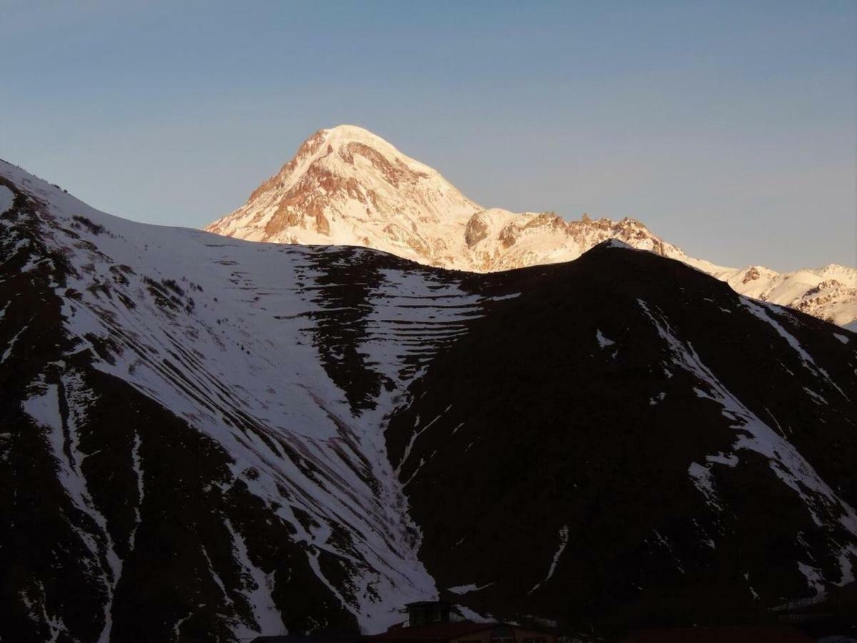 מלון Arte In Kazbegi מראה חיצוני תמונה